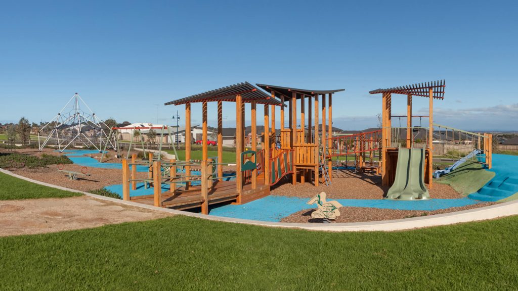 Pros & Cons of Playground Undersurfacing