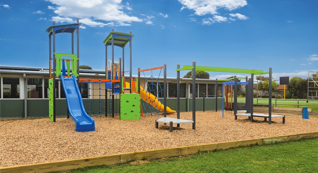 Corrosion in Playgrounds - Warrnambool East Primary School v2